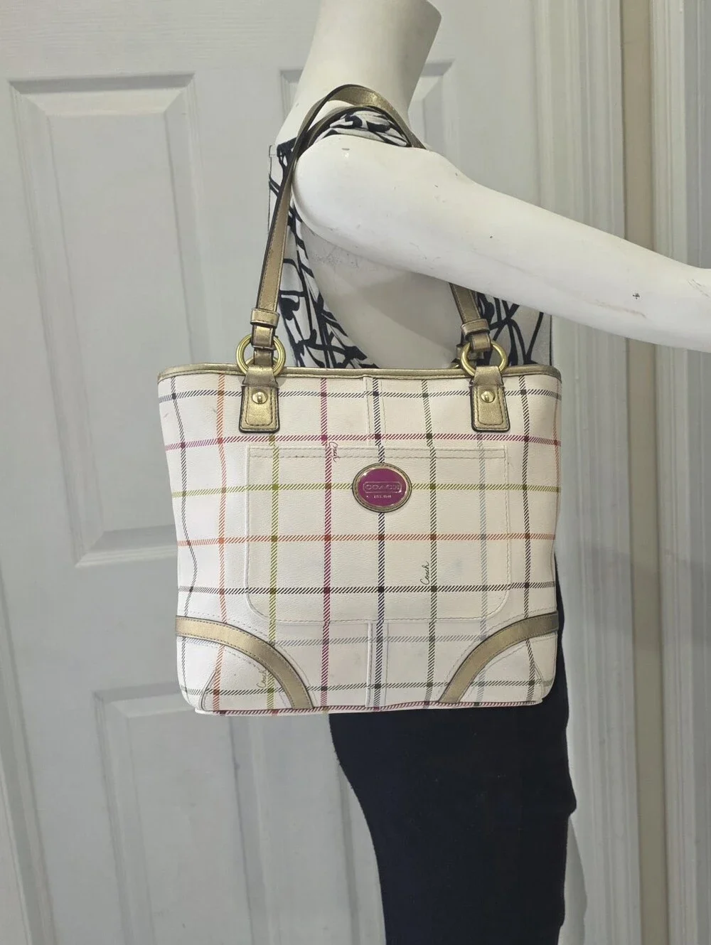 Coach signature coated